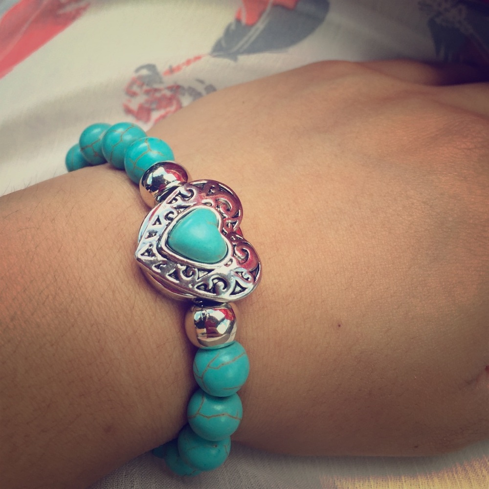 Turquoise stretch bracelet 💙